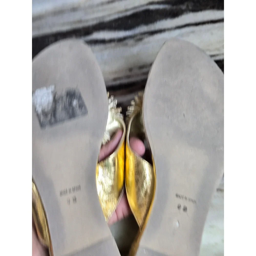 Gold Metallic Espadrille Thong Sandals Beaded Flower Pom Pom‎ Made in Spain 9B